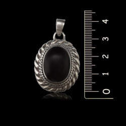 Pendant "Braided" Oval Onyx