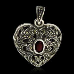 Locket Pendant Heart "Queen Louise Marie d'Orleans"