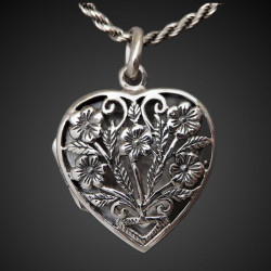 "Forget-me-not flowers" Locket