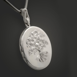 Arbre de vie pendentif médaillon porte photo qui s'ouvre, Pendentif cassolette, reliquaire  en argent, Métal oxydé